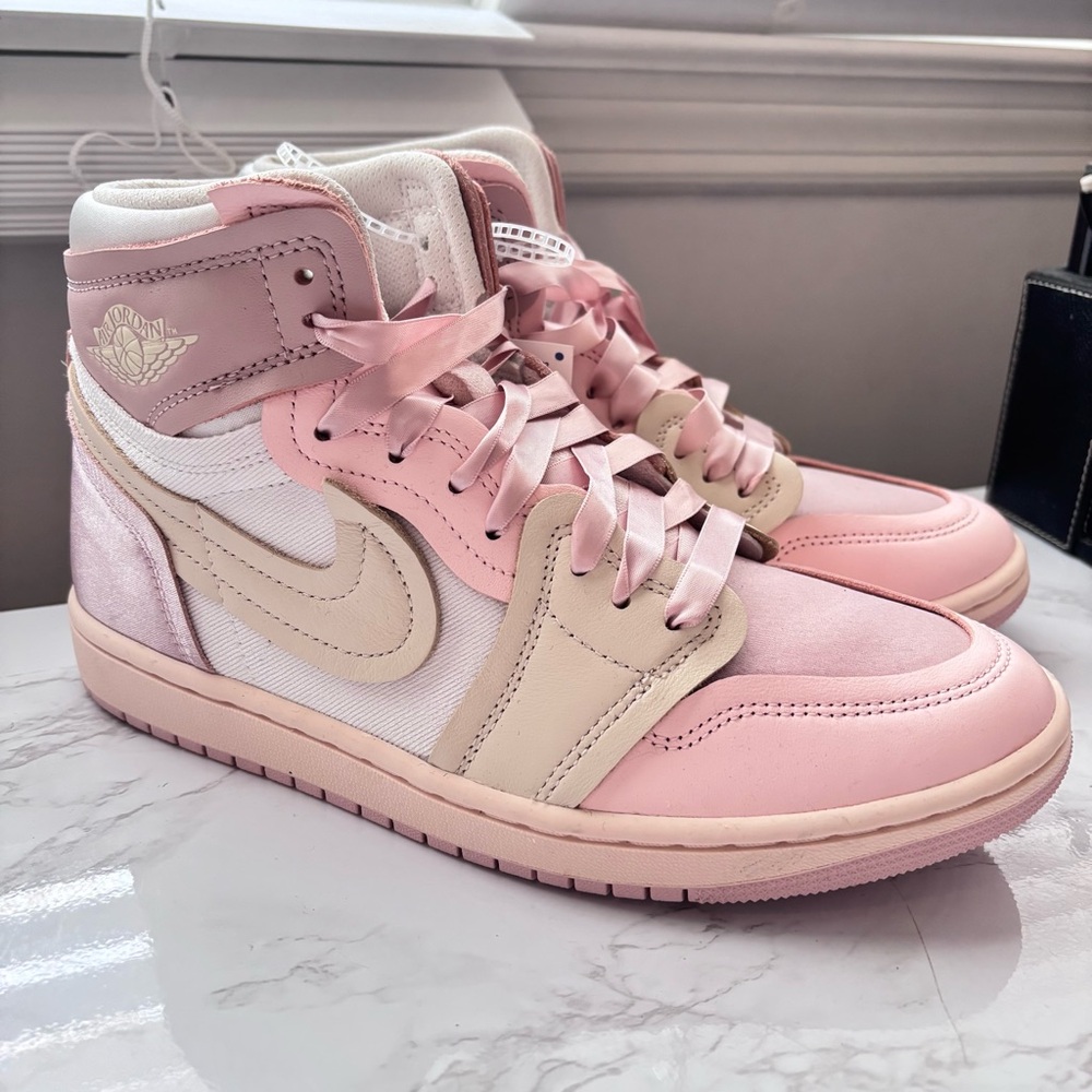 AIR JORDAN 1 HIGH METHOD OF MAKE Pink Oxford Size 8.5 Women’s